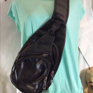 Nice HAODIER Black Sling Shoulder Chest Backpack Very Soft pre-owned